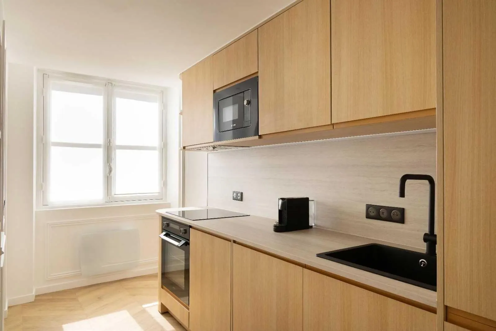Chic Apartment With Ac - 3Br-6P - Palais Garnier Parijs Frankrijk